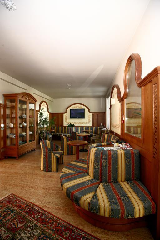 Hotel San Vito Бардолино Экстерьер фото