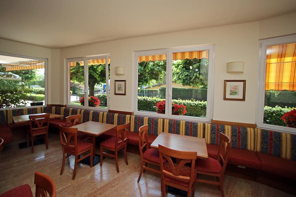 Hotel San Vito Бардолино Экстерьер фото