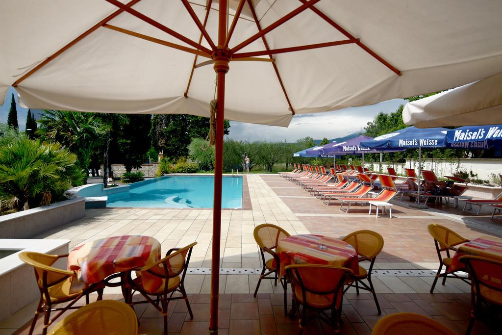 Hotel San Vito Бардолино Экстерьер фото