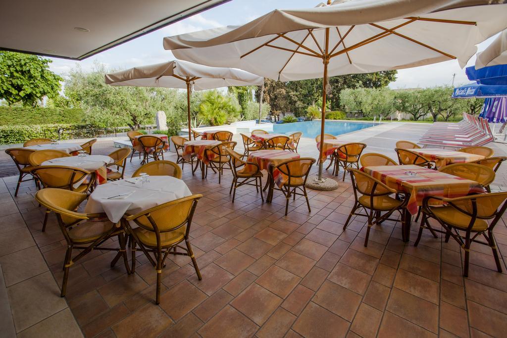 Hotel San Vito Бардолино Экстерьер фото